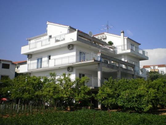 Apartments Maslina Trogir Luaran gambar