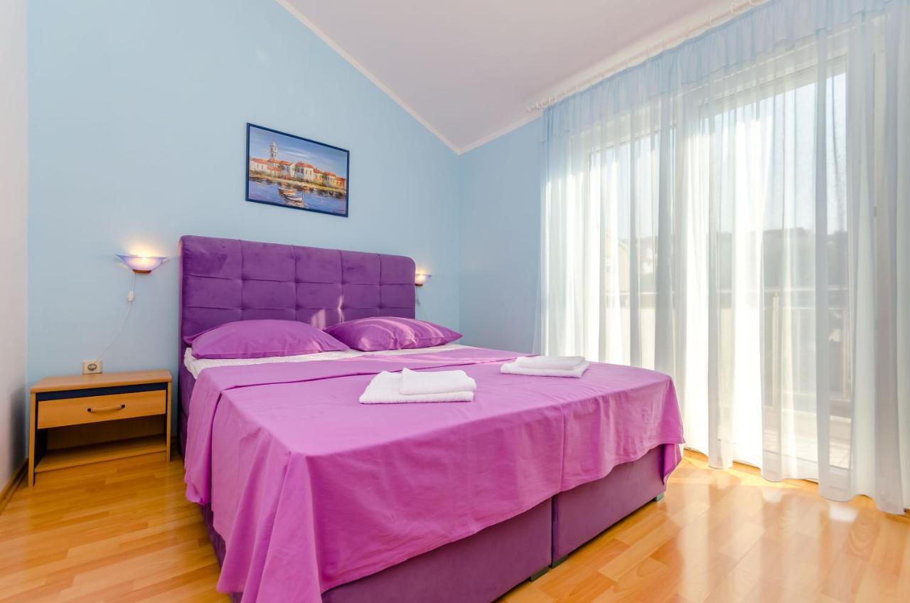 Apartments Maslina Trogir Luaran gambar
