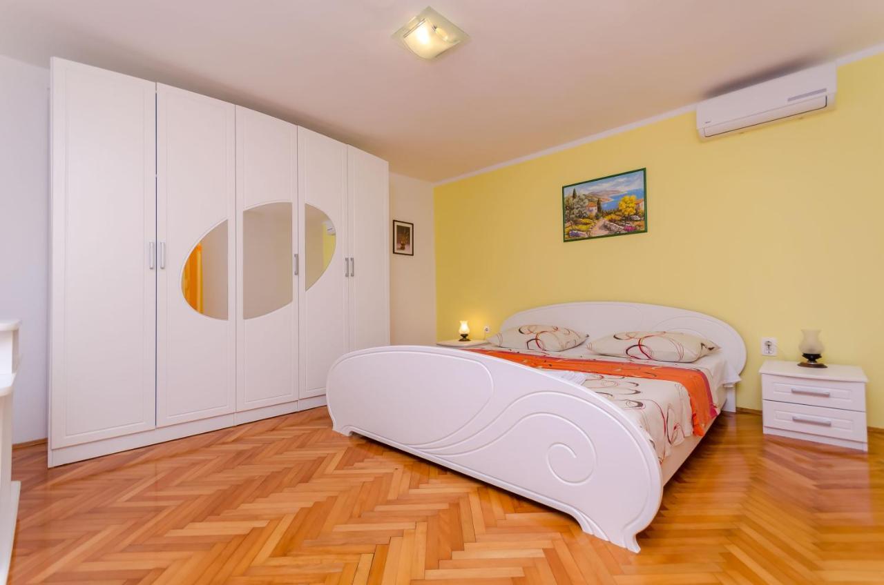 Apartments Maslina Trogir Luaran gambar