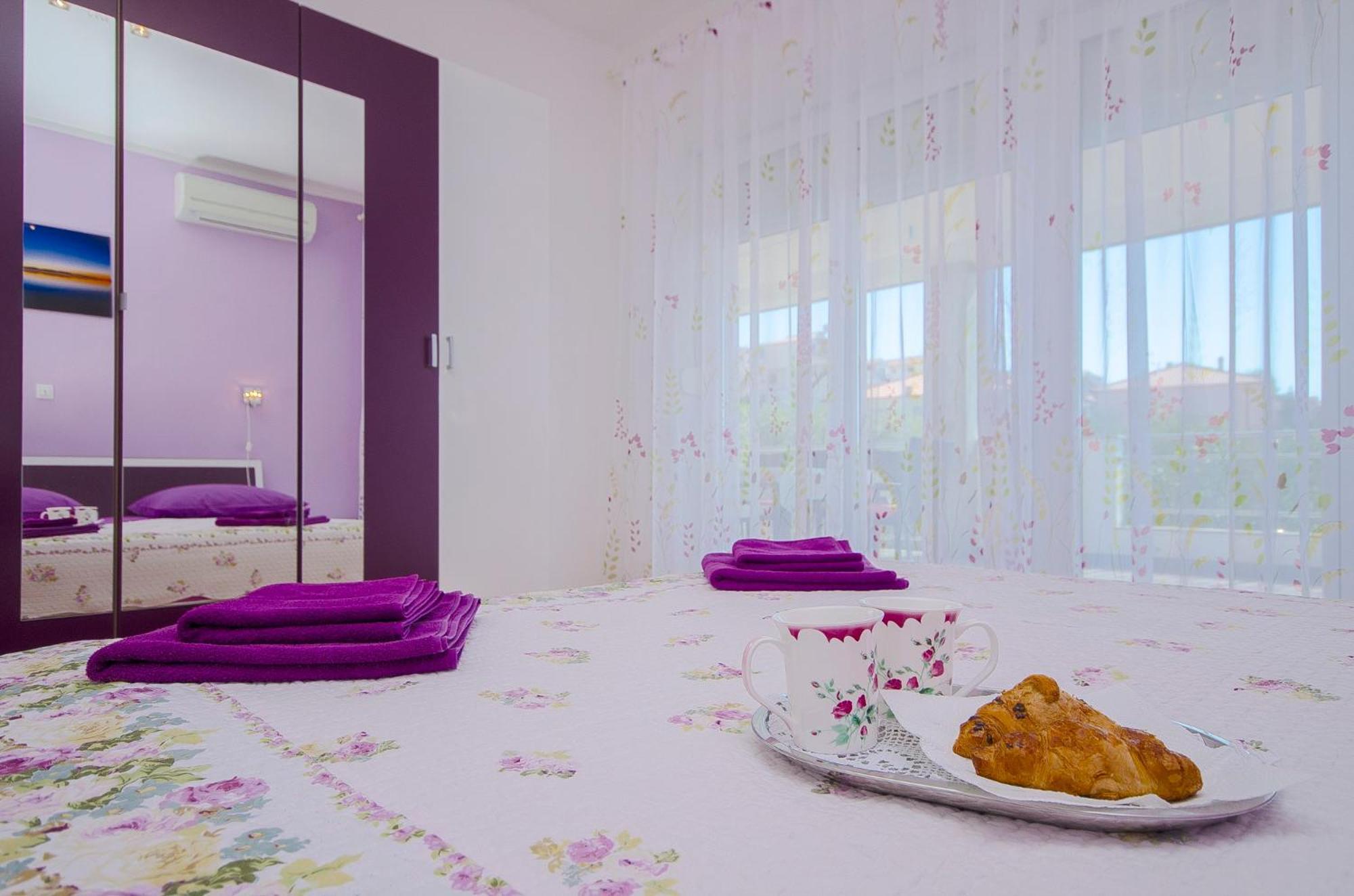 Apartments Maslina Trogir Luaran gambar